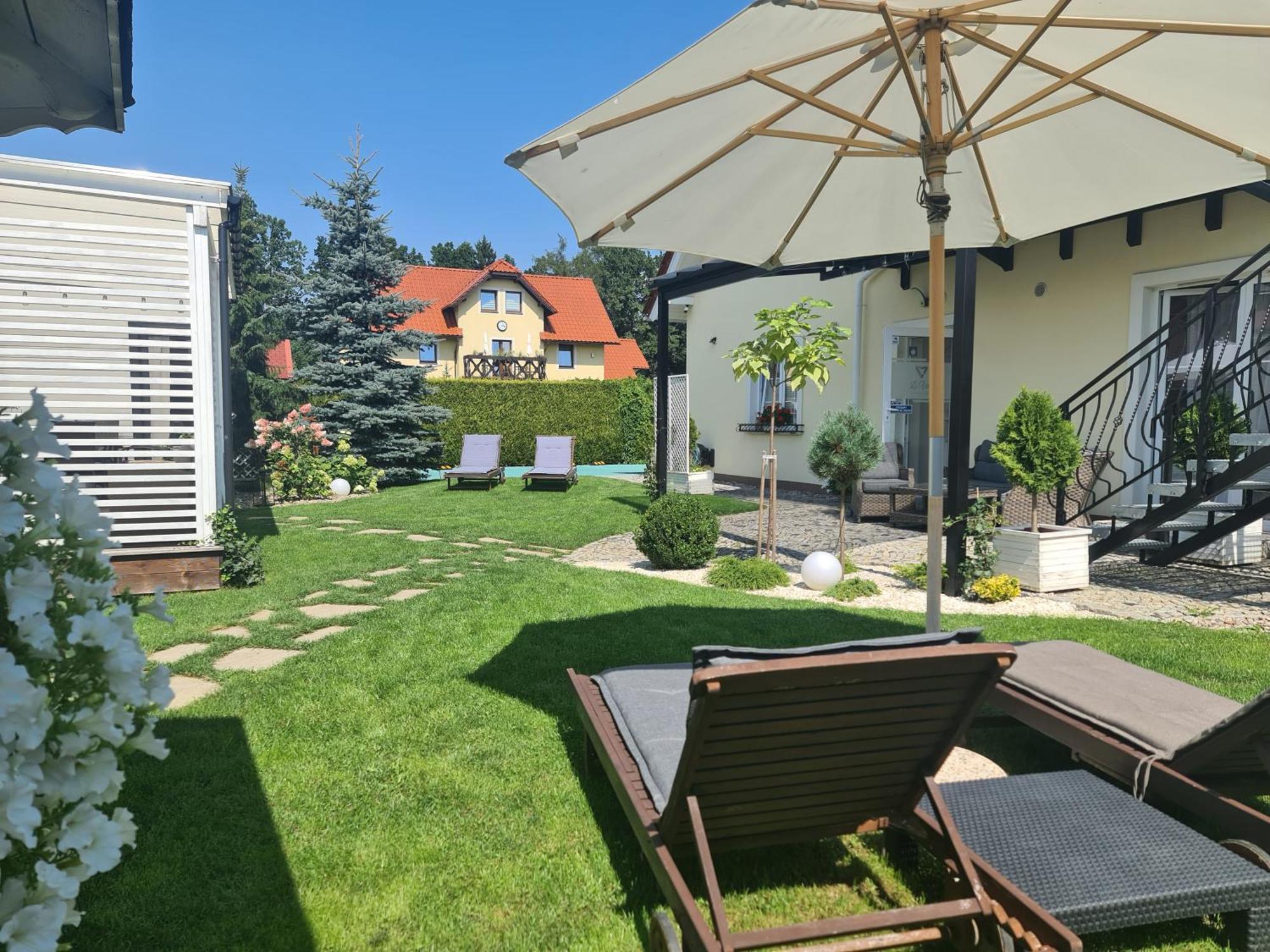 Apartamenty "La Villa" Z Klimatyzacja, Ogrodem, Parkingiem, Blisko Centrum Кудова-Здруй Экстерьер фото